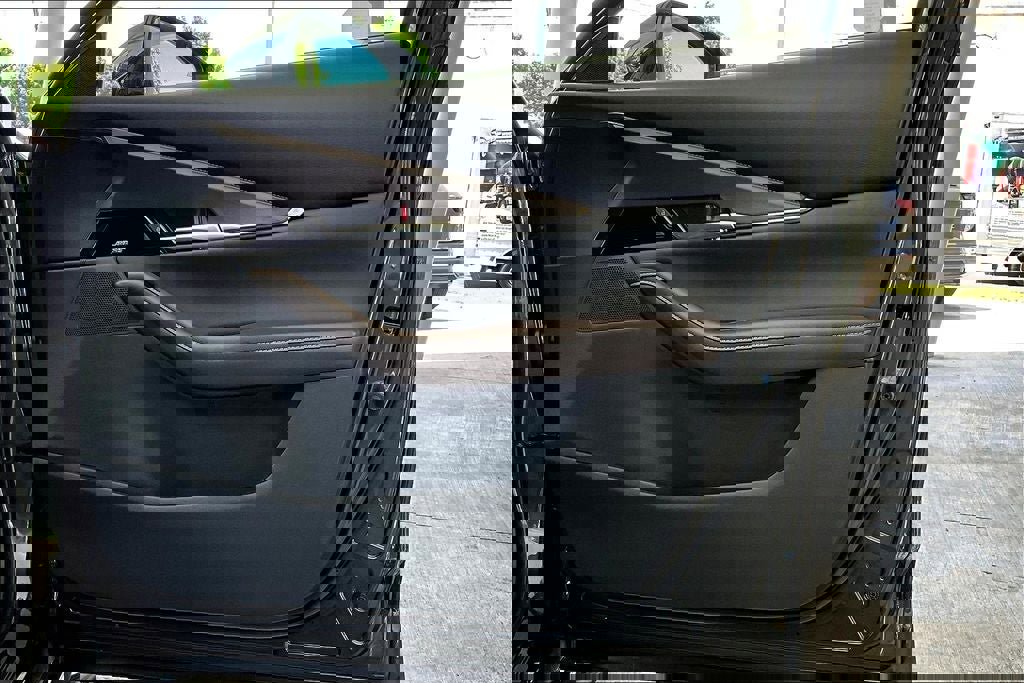 New 2025 MAZDA CX-30 2.5 Turbo w/ Premium Package image 28