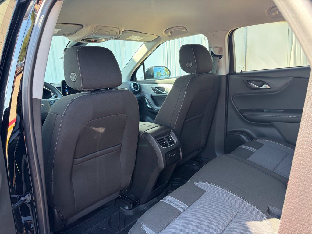 New 2026 Chevrolet Blazer LT w/ Convenience Package FWD image 17