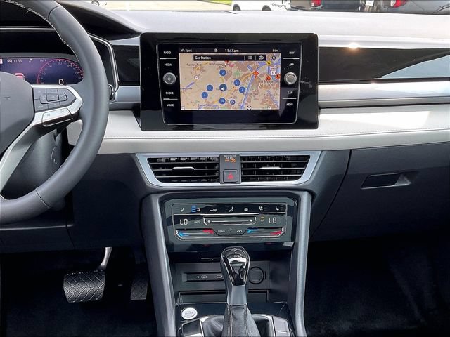 New 2026 Volkswagen Taos SEL AWD/4WD image 8