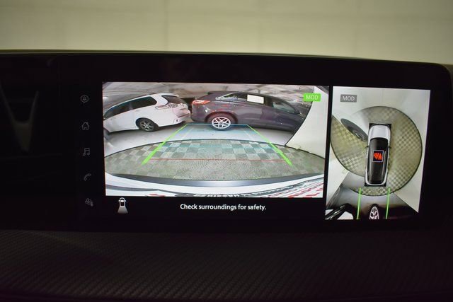 Certified 2025 Nissan Kicks SR image 21