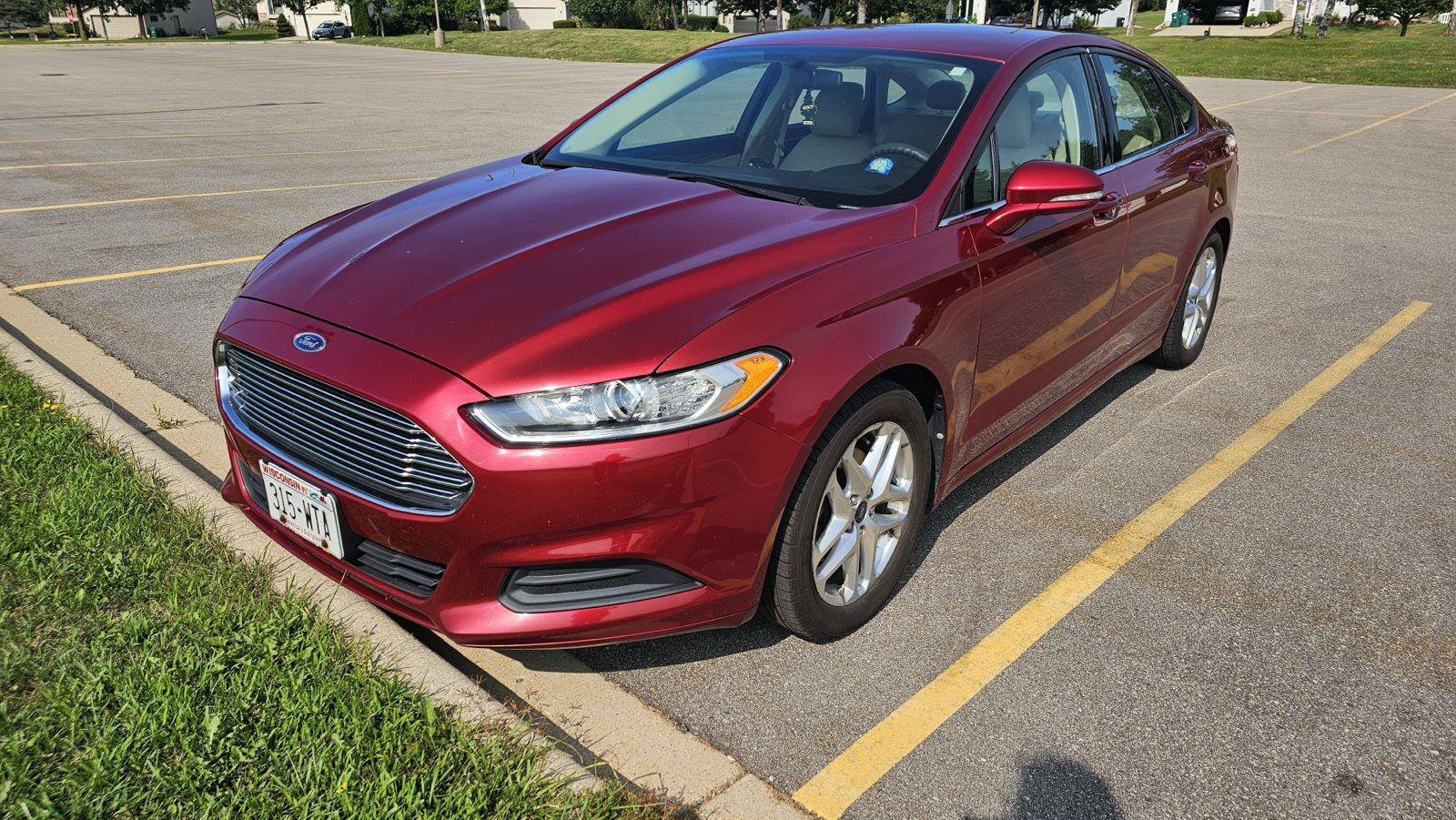 Used 2013 Ford Fusion SE FWD image 15