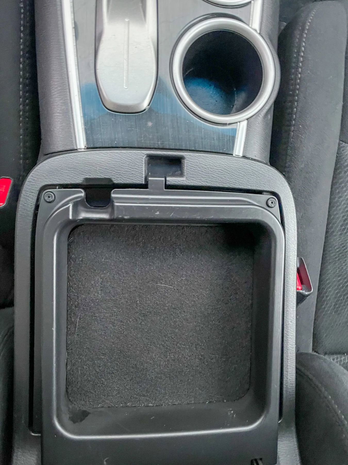 Used 2014 Nissan Pathfinder S image 23