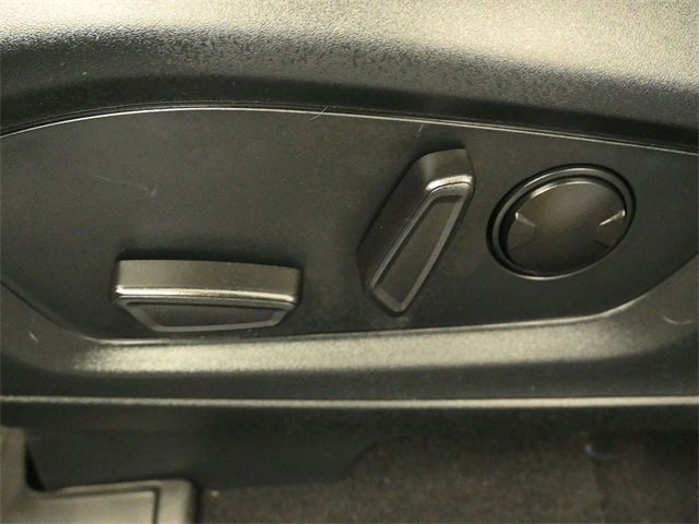 Certified 2023 Ford Explorer XLT w/ Equipment Group 202A image 15