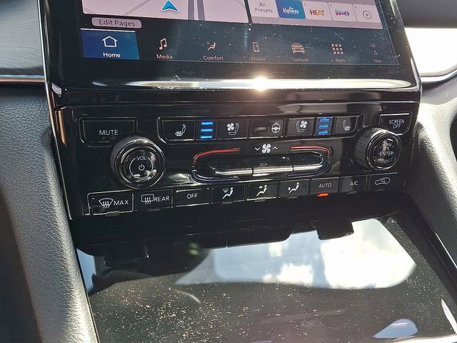 New 2025 Jeep Grand Cherokee L Overland w/ Luxury Tech Group IV image 13