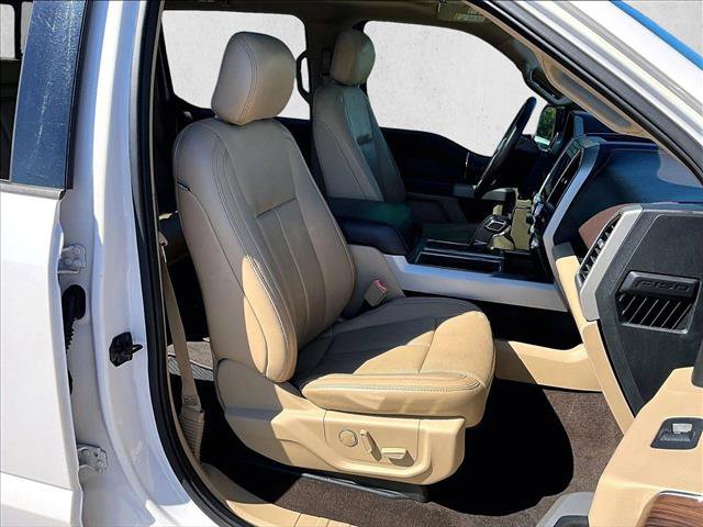 Used 2018 Ford F150 Lariat w/ Equipment Group 502A Luxury AWD/4WD image 9