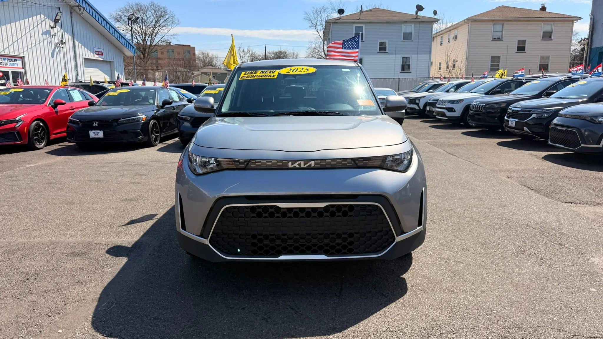 Used 2025 Kia Soul LX w/ LX Technology Package image 3