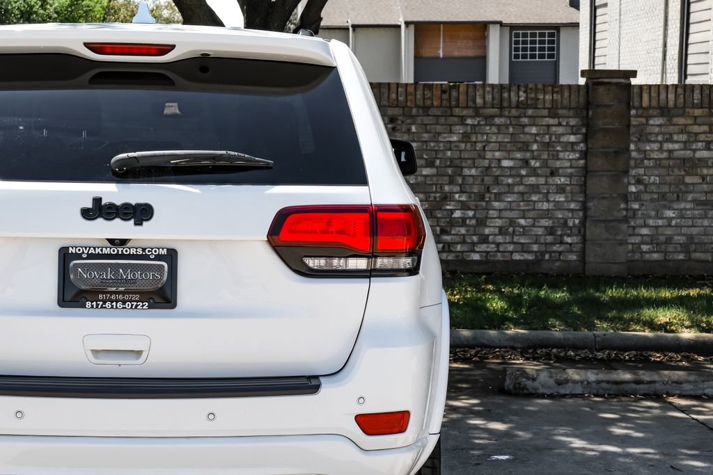 Used 2019 Jeep Grand Cherokee Altitude image 59