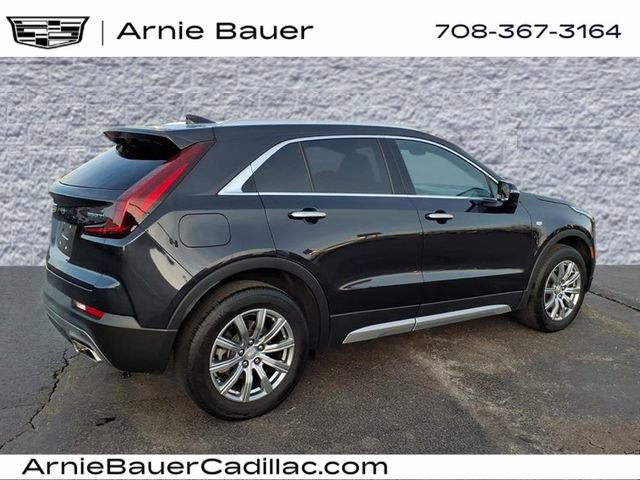 Used 2023 Cadillac XT4 Premium Luxury w/ Cold Weather Package image 6