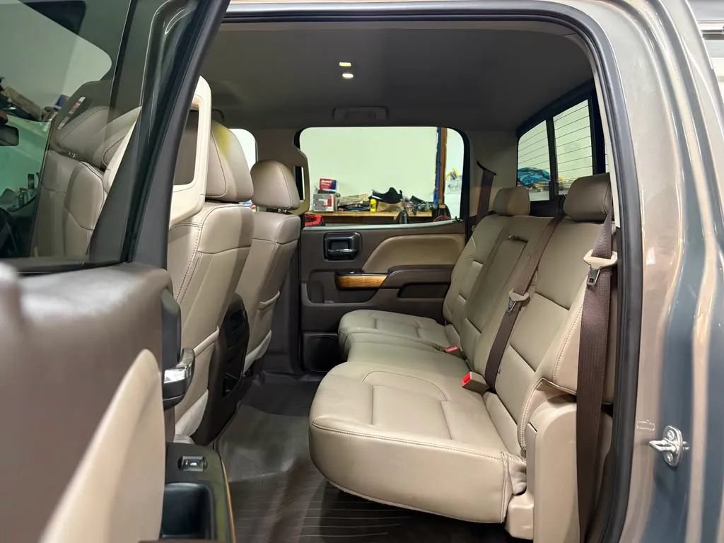 Used 2017 Chevrolet Silverado 1500 LTZ w/ Texas Edition AWD/4WD image 23
