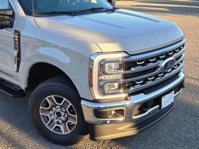 New 2026 Ford F250 Lariat w/ Lariat Premium Package image 3