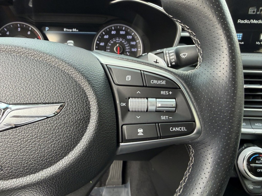 Used 2021 Genesis G70 2.0T image 23