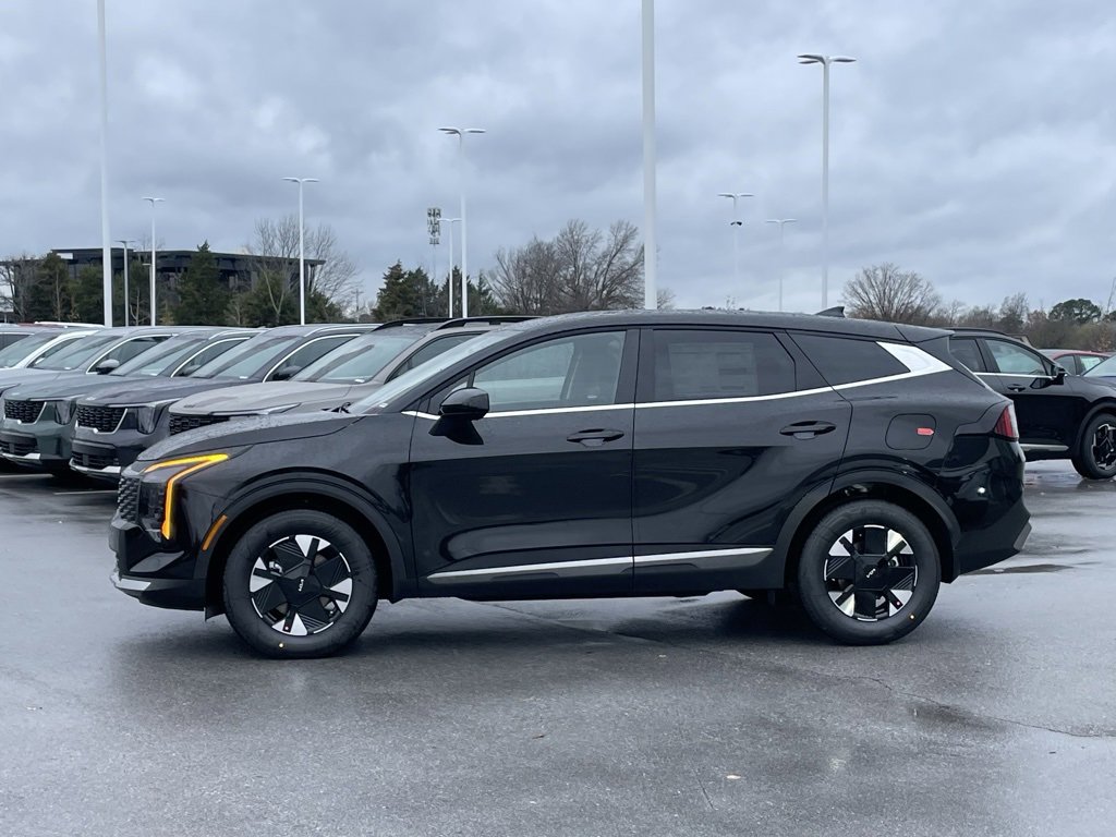 New 2026 Kia Sportage LX image 4