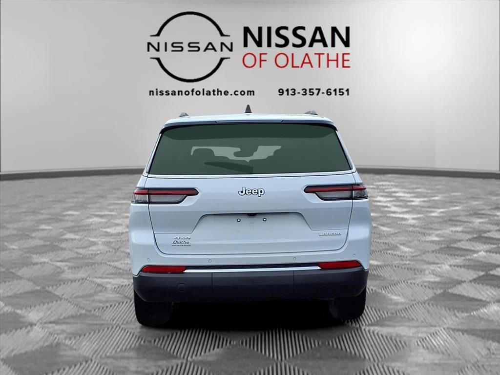 Used 2023 Jeep Grand Cherokee L Laredo image 27