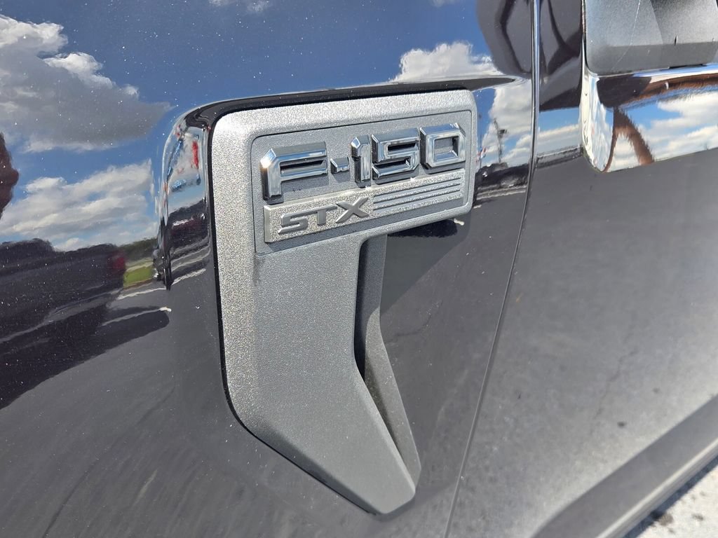 New 2026 Ford F150 STX w/ Equipment Group 200A AWD/4WD image 17