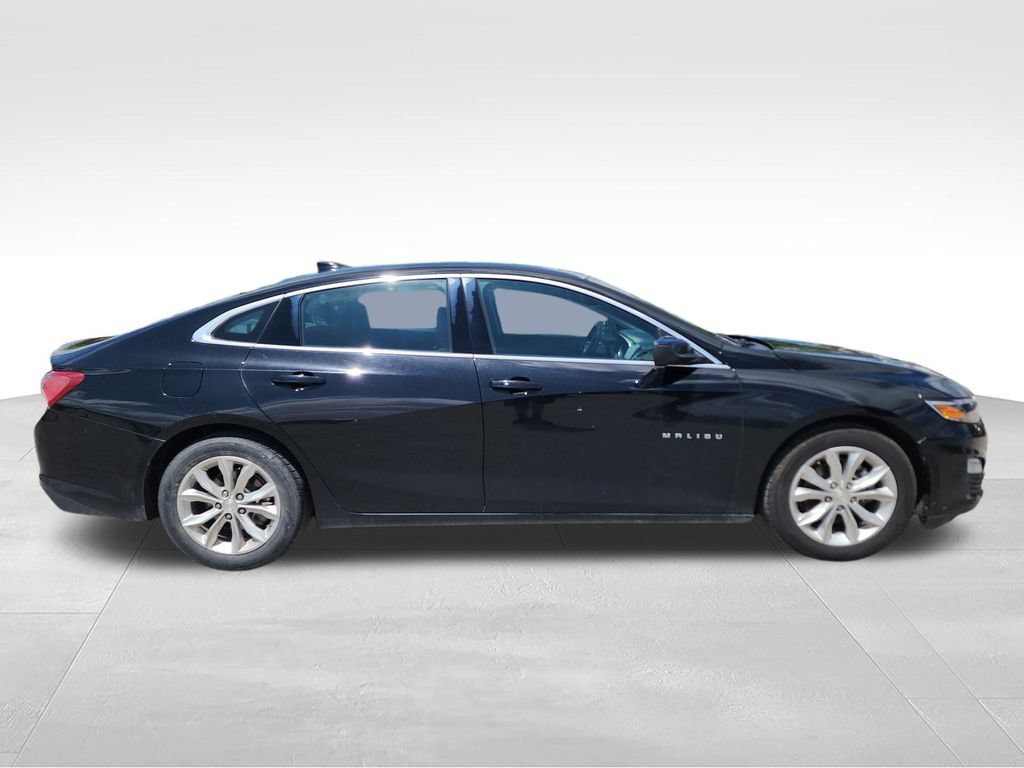 Used 2021 Chevrolet Malibu LT FWD image 10