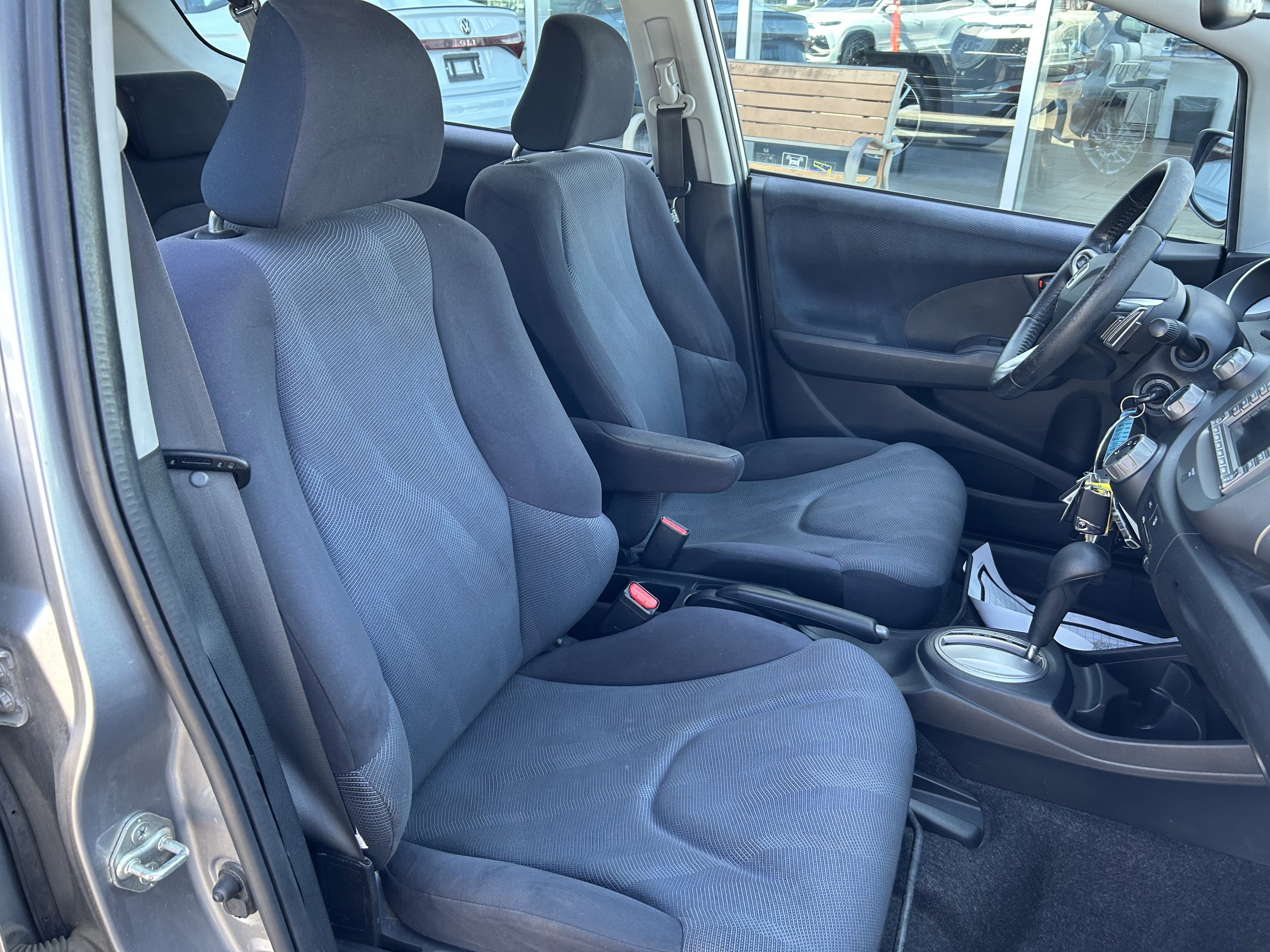 Used 2010 Honda Fit Sport image 23