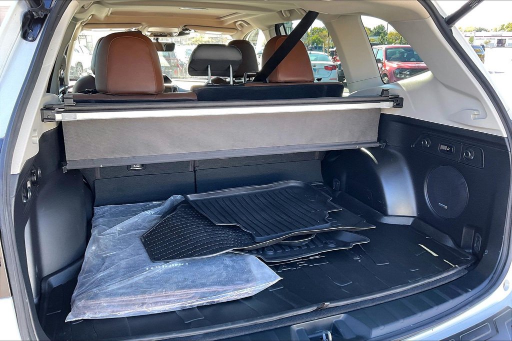 Certified 2023 Subaru Forester Touring AWD/4WD image 33