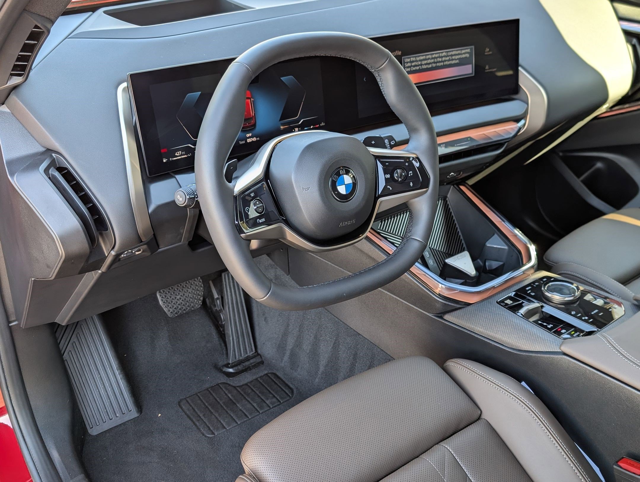 Used 2025 BMW X3 xDrive30i w/ Premium Package image 4