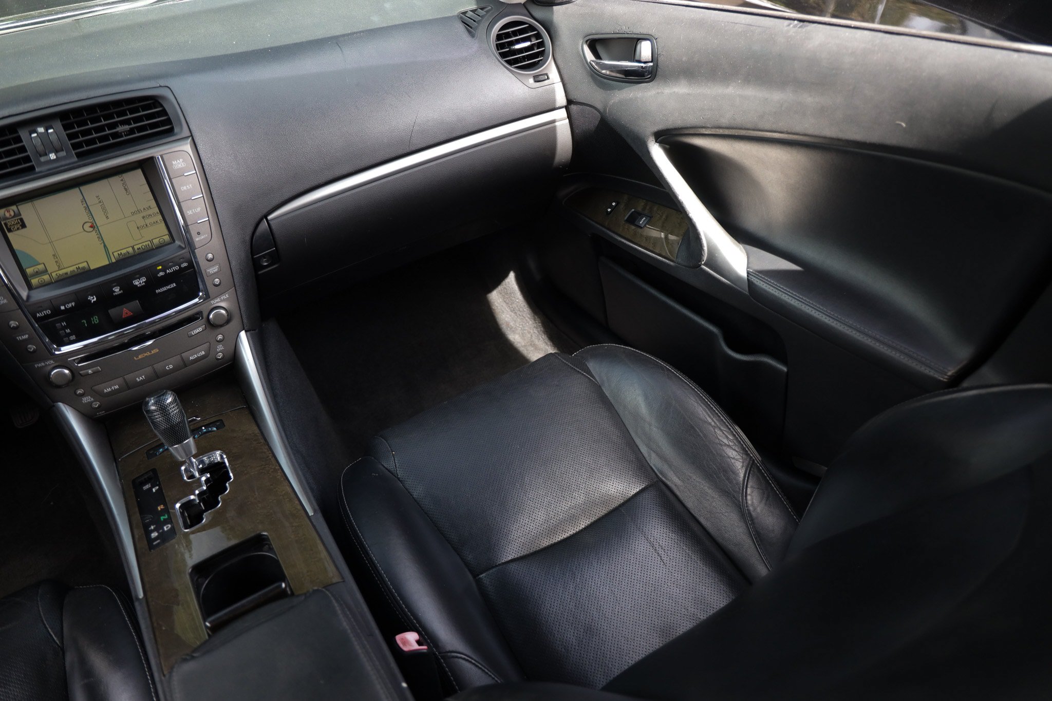 Used 2011 Lexus IS 350 w/ Premium Pkg Value Edition RWD image 25