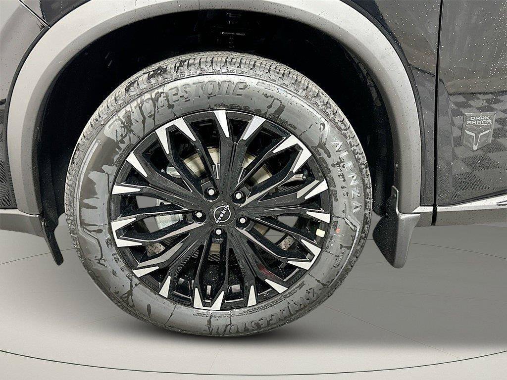 New 2026 Nissan Rogue Dark Armor AWD/4WD image 10