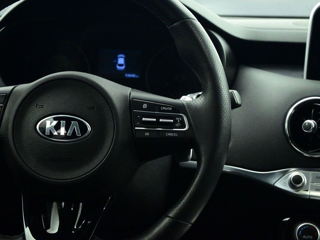 Certified 2019 Kia Stinger GT image 12