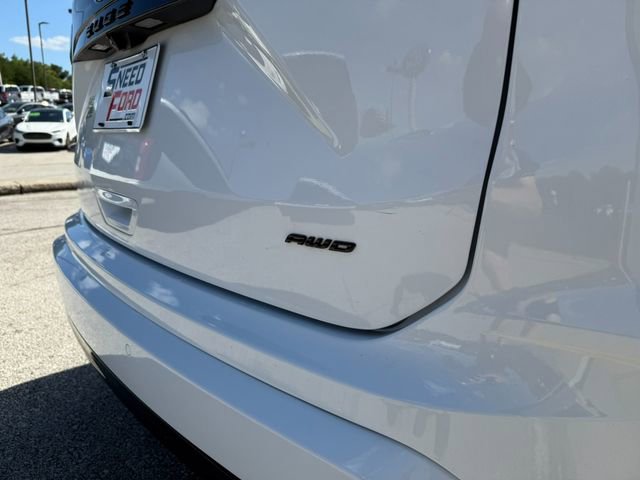 Used 2022 Ford Edge SE w/ Black Appearance Package image 11