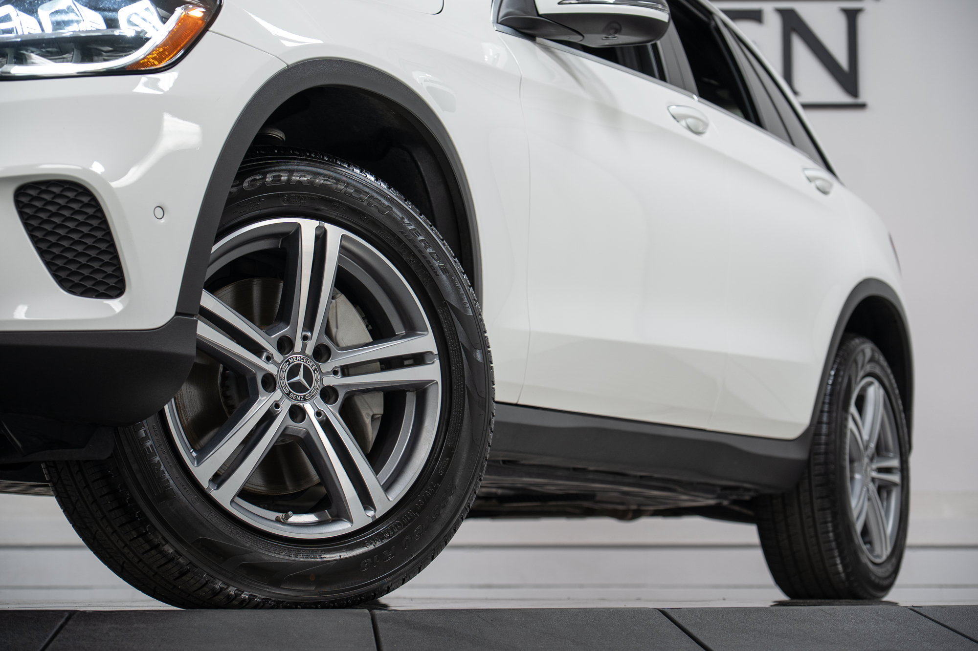 Certified 2022 Mercedes-Benz GLC 300 4MATIC image 27