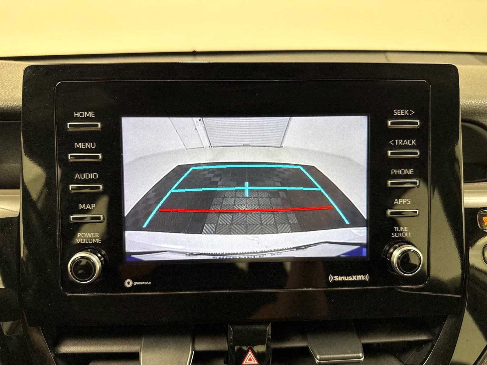 Used 2023 Toyota Camry SE FWD image 17