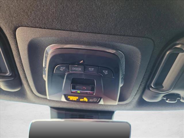 Used 2026 Toyota Corolla SE FWD image 16