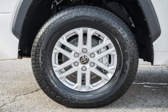 Used 2024 Toyota Tundra SR5 image 15