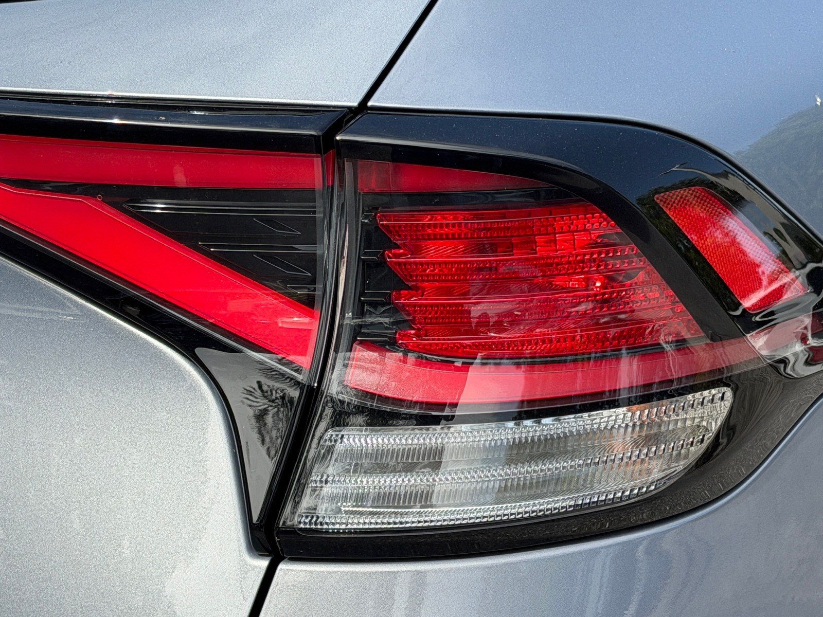 Certified 2023 Kia Sportage EX FWD image 23