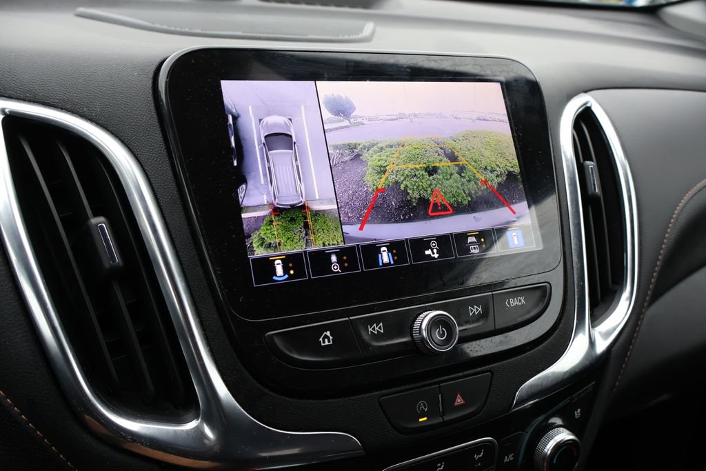Used 2023 Chevrolet Equinox Premier AWD/4WD image 25