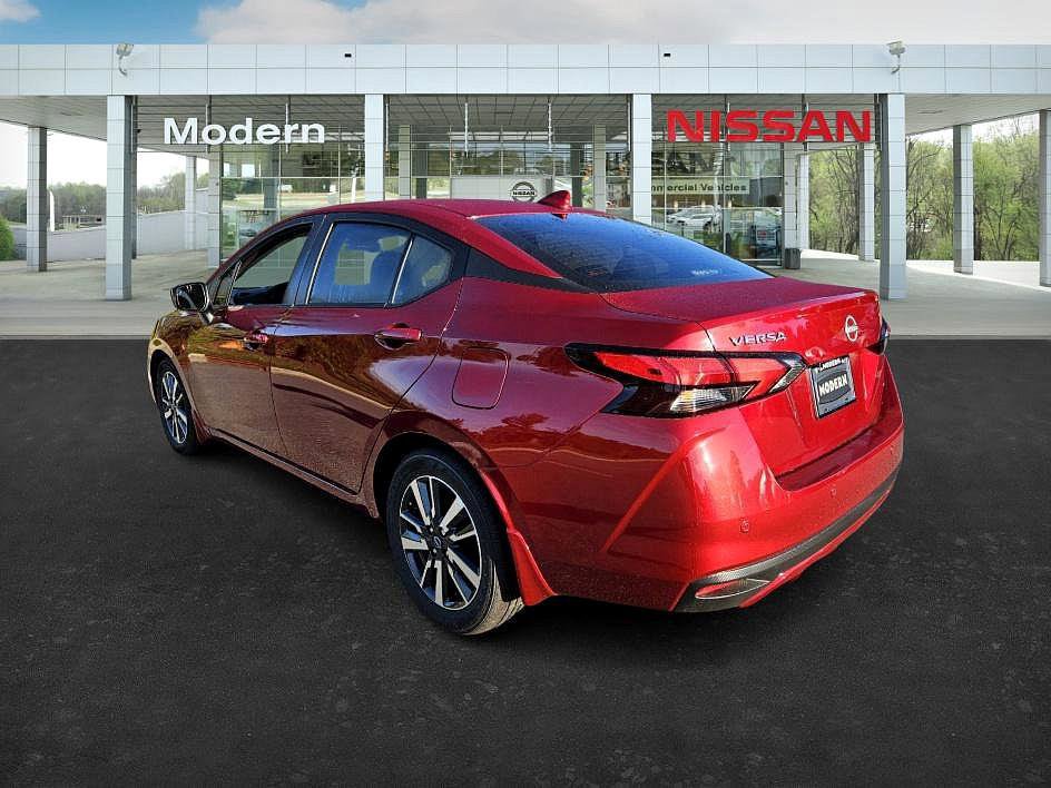 New 2025 Nissan Versa SV w/ Trunk Package image 5