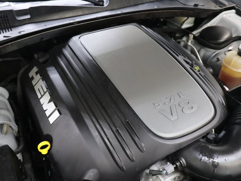 Used 2022 Dodge Charger R/T w/ Plus Group image 24