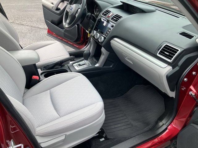 Used 2016 Subaru Forester 2.5i Premium AWD/4WD image 32