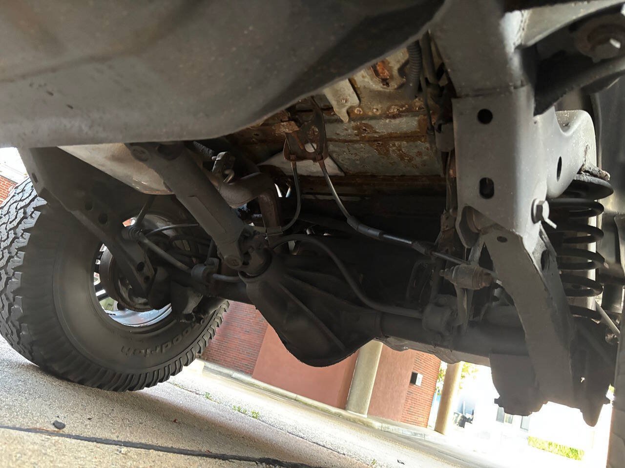 Used 2004 Jeep Wrangler 4WD w/ 30" Tire & Wheel Group image 21