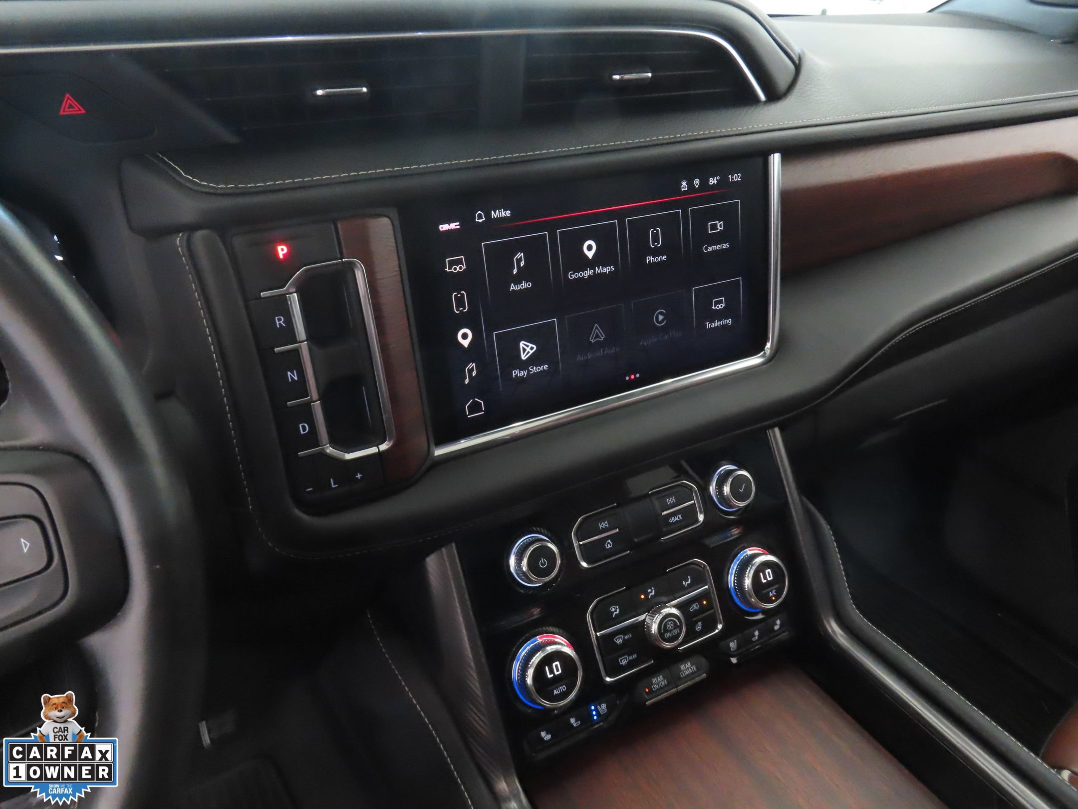Used 2024 GMC Yukon Denali Ultimate AWD/4WD image 17