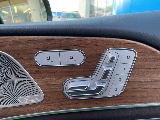 Used 2023 Mercedes-Benz GLS 450 4MATIC image 10