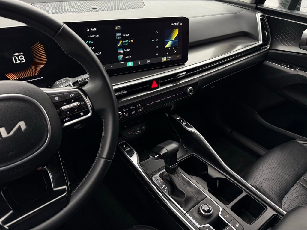 Certified 2024 Kia Sorento S image 38