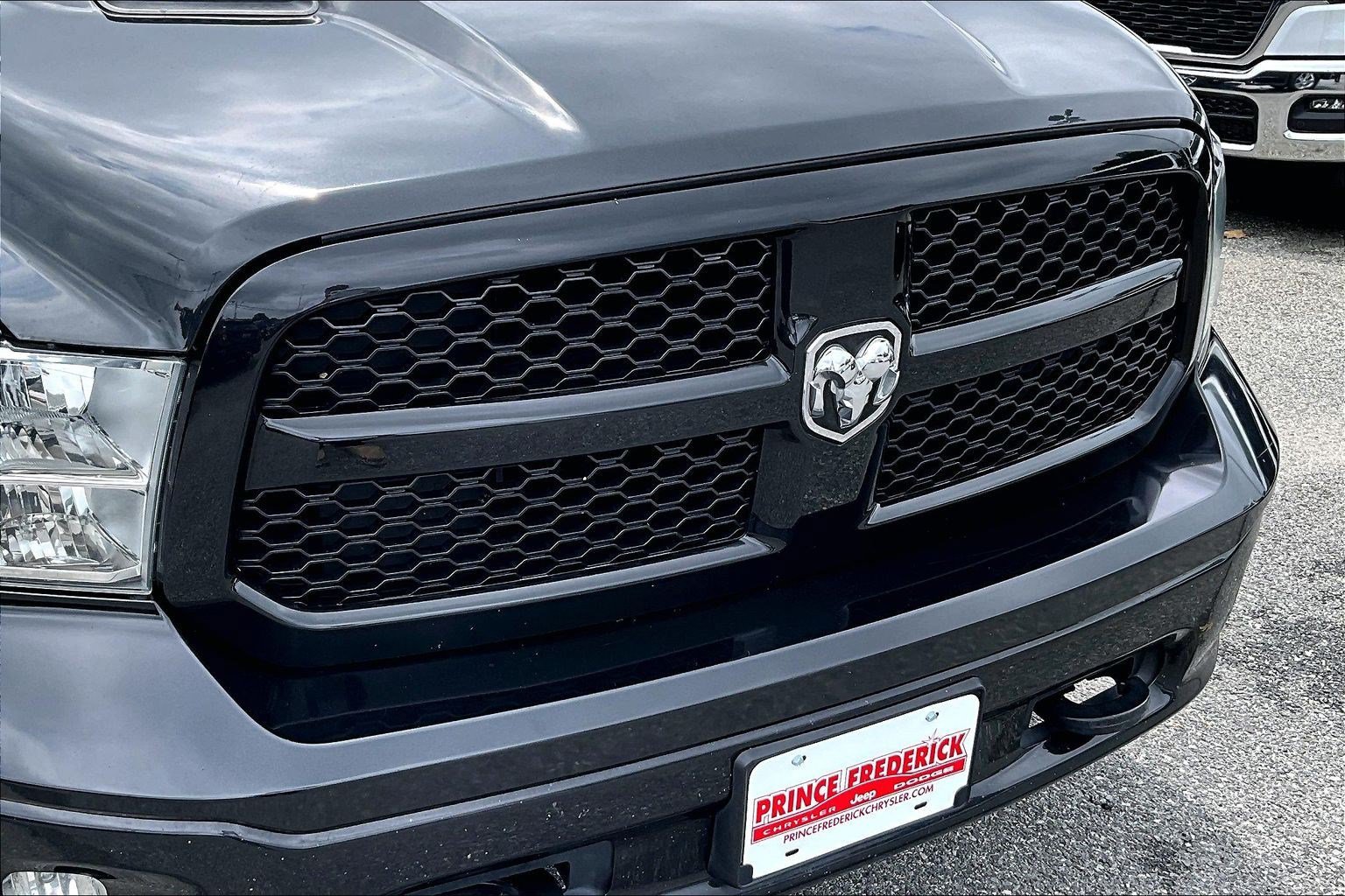 Used 2015 RAM 1500 Outdoorsman w/ Pittsburgh Penguins Edition AWD/4WD image 25
