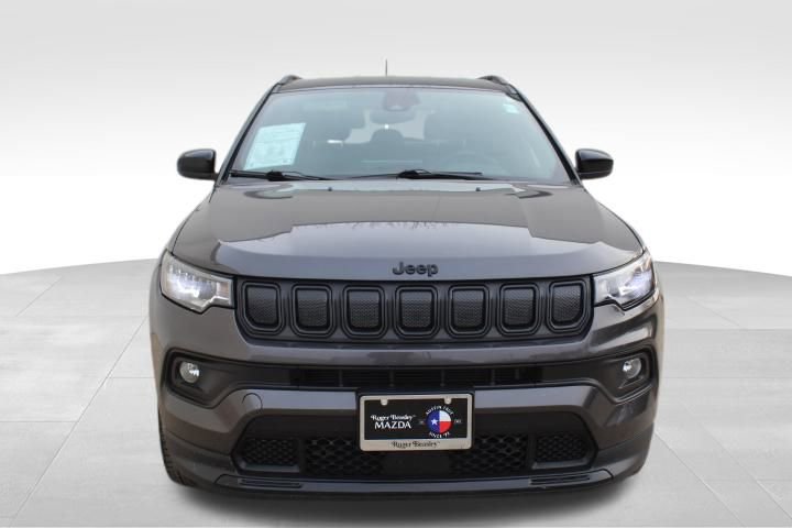 Used 2022 Jeep Compass Altitude image 2