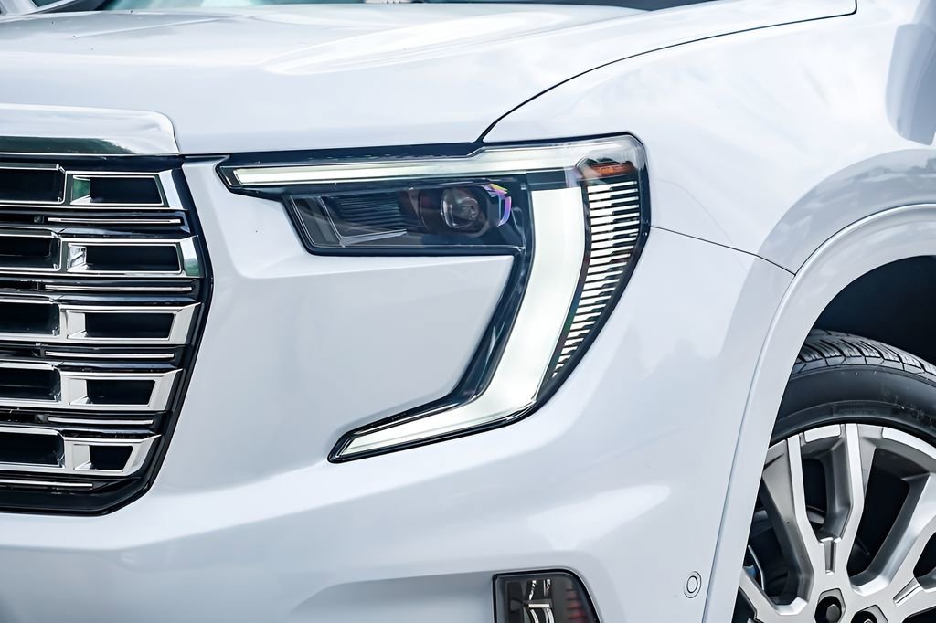 New 2026 GMC Acadia Denali w/ Super Cruise Package FWD image 3