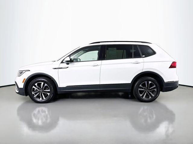 Used 2022 Volkswagen Tiguan S w/ Driver Assistance Package image 4