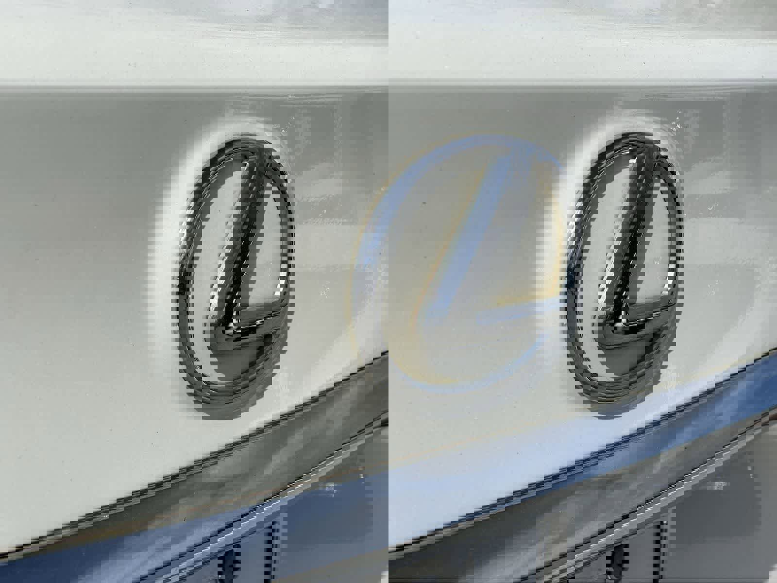 Used 2016 Lexus LS 460 w/ Comfort Package image 10