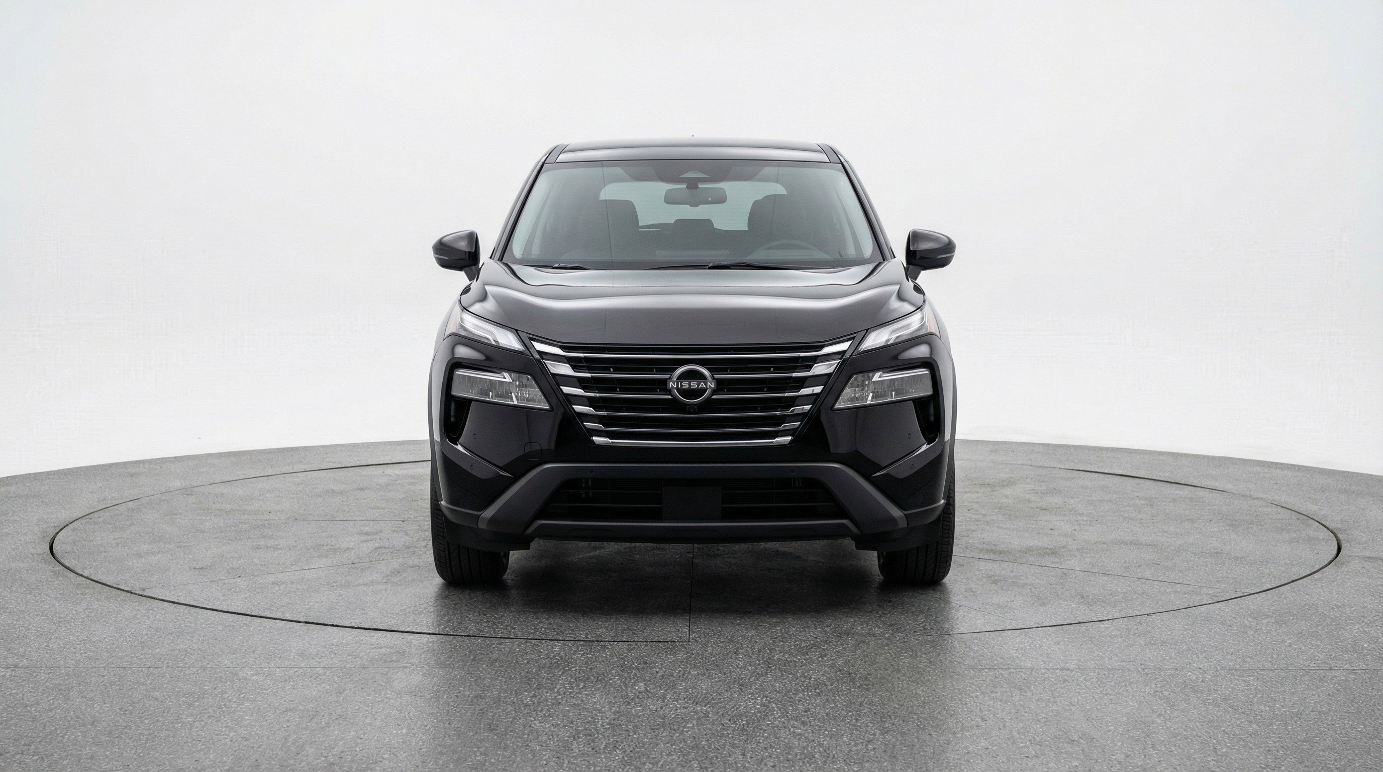 Used 2025 Nissan Rogue SV image 2