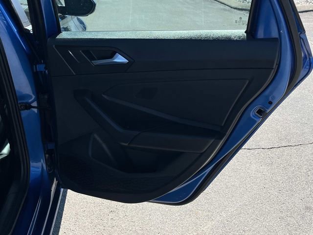 Used 2024 Volkswagen Jetta SE image 8