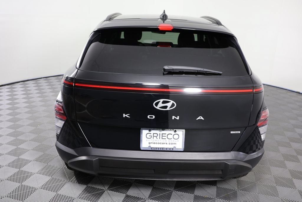 Used 2024 Hyundai Kona SEL w/ Convenience Package AWD/4WD image 7