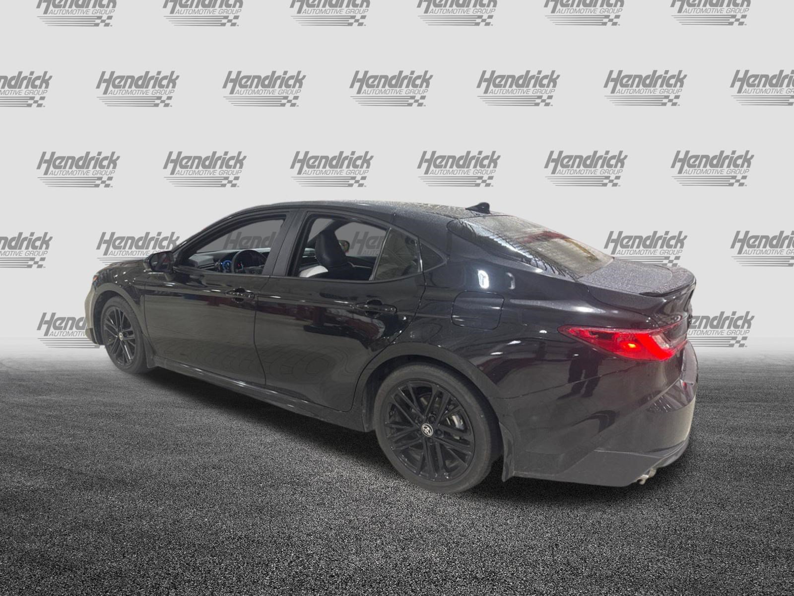 Used 2025 Toyota Camry SE FWD image 43
