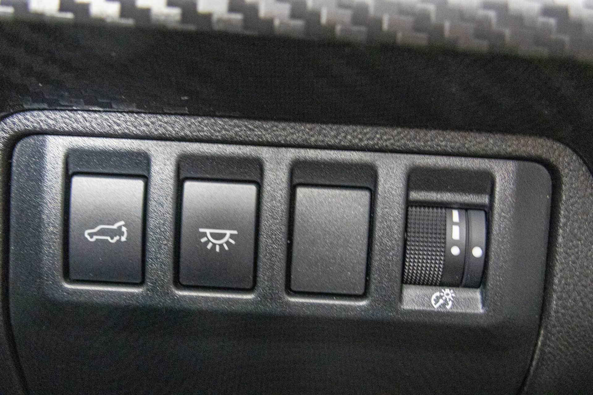 Used 2026 Subaru Ascent Premium image 32