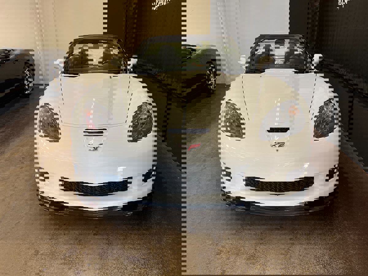 Used 2013 Chevrolet Corvette 427 w/ 1SC Preferred Equipment Group image 5